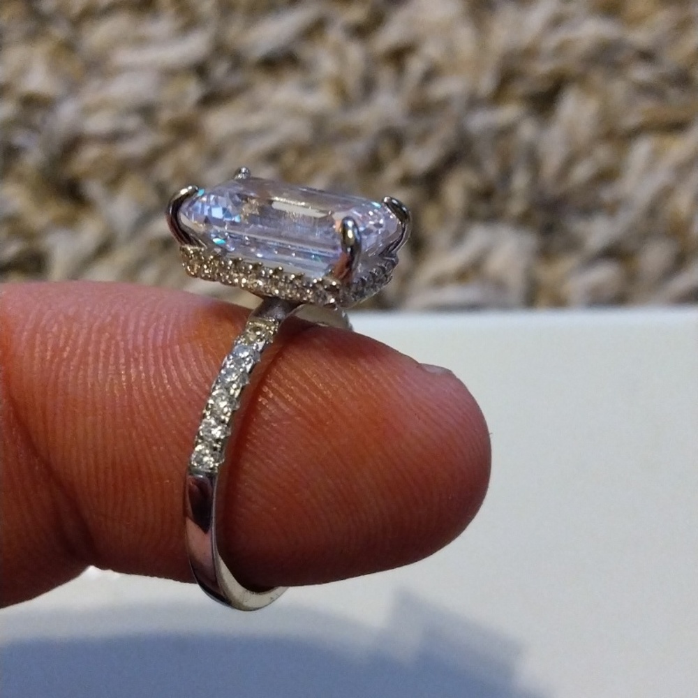 Jzora Rings - Picture 4 of 6
